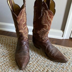 Justin women’s cowboy boots size 7.5